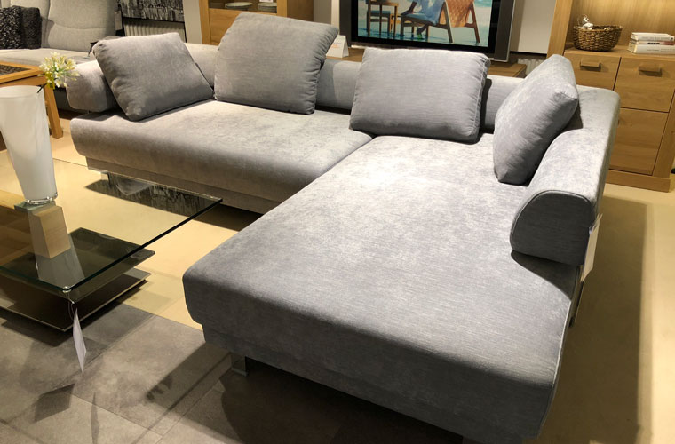 Abverkauf bei Möbel Janz bei Kiel Sofas günstig kaufen